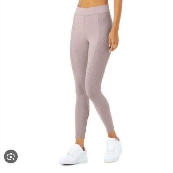 Alo 7/8 Leggings Lavender​​​​​​​​​ - Picture 3 of 3